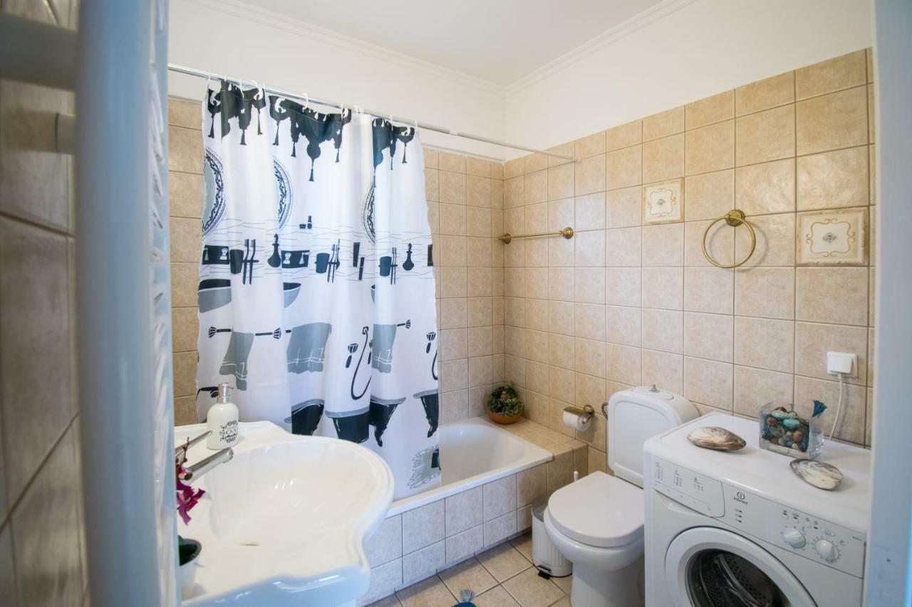Betty'S Air+Port Sea Apartment Артеміда Екстер'єр фото